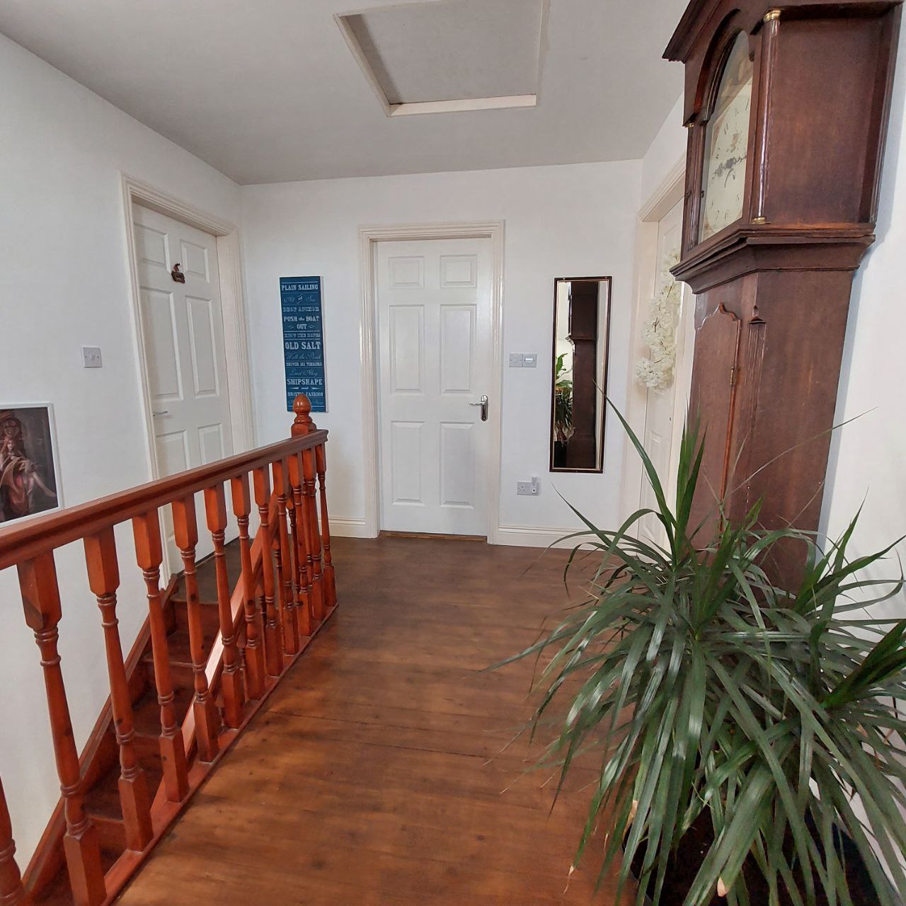 Hall upstairs